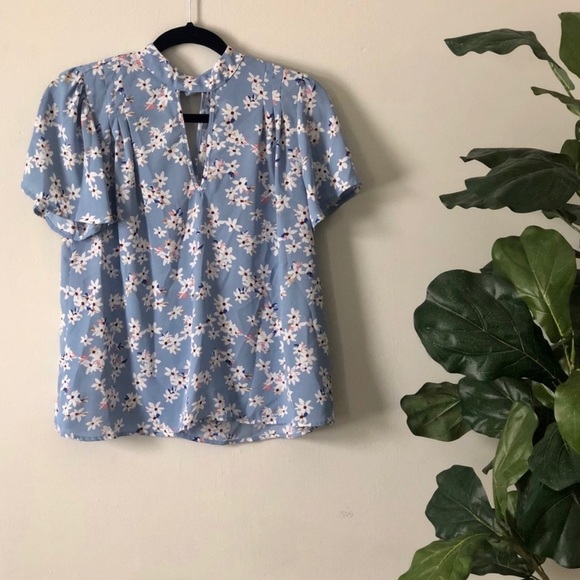 Blue Floral Sienna Sky Blouse - Picture 2 of 11